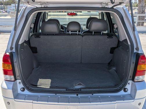 Silver Metallic 2006 Ford Escape Hybrid Base