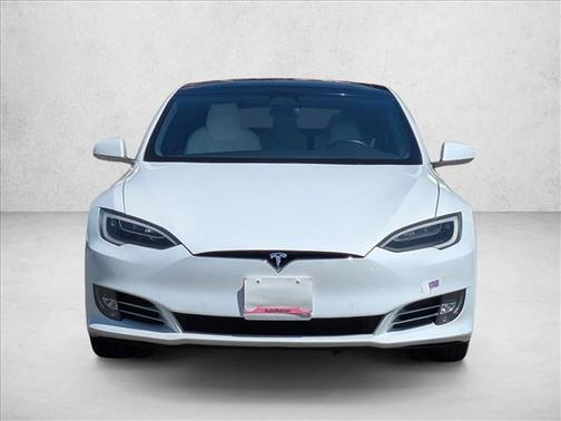Pearl White Multi-Coat 2018 Tesla Model S 100D