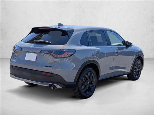 Urban Gray Pearl 2024 Honda HR-V 2WD Sport