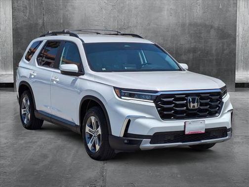 2023 Honda Pilot 2WD EX-L 8 Passenger