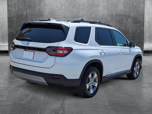2023 Honda Pilot 2WD EX-L 8 Passenger