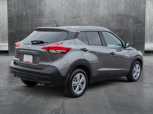 2018 Nissan Kicks S