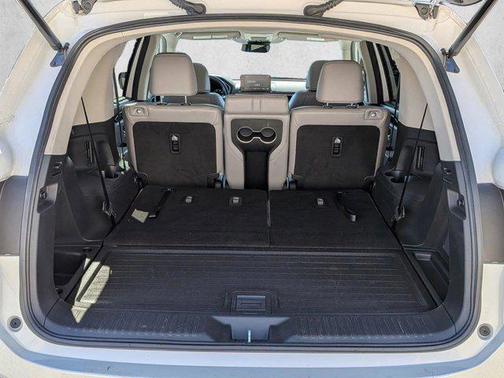 Platinum White Pea 2025 Honda Pilot EX-L