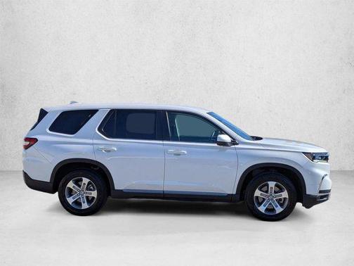 Platinum White Pea 2025 Honda Pilot EX-L