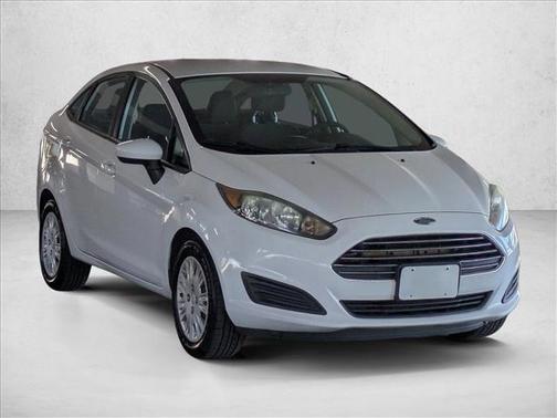 Oxford White 2016 Ford Fiesta S