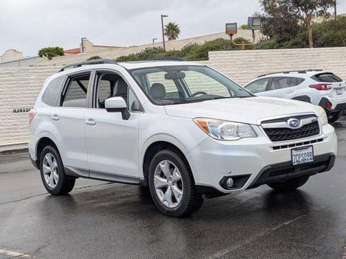 Satin White Pearl 2014 Subaru Forester 2.5i Limited