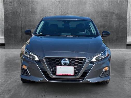 2021 Nissan Altima SR FWD