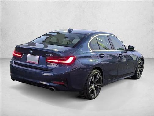 2022 BMW 330 330i