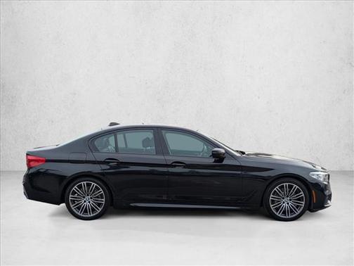2019 BMW 530 530i