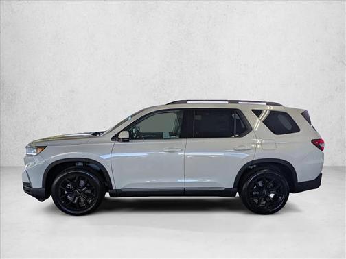 2025 Honda Pilot Touring 8-Passenger