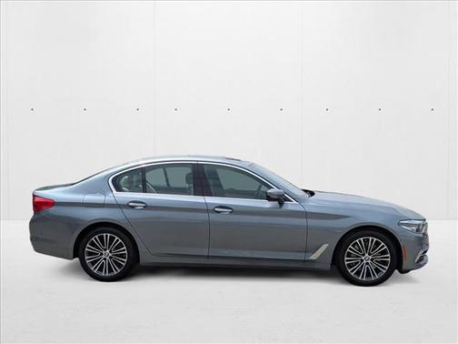 2017 BMW 540 540i