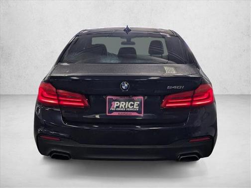 2019 BMW 540 540i