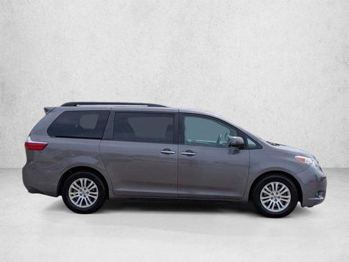 Predawn Gray Mica 2015 Toyota Sienna XLE