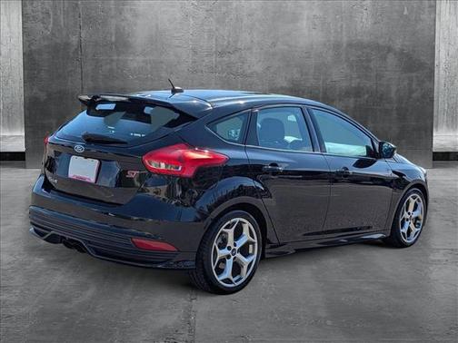 2016 Ford Focus ST