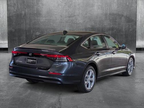 2025 Honda Accord LX 1.5T