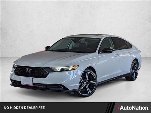 Platinum White Pearl 2026 Honda Accord SE