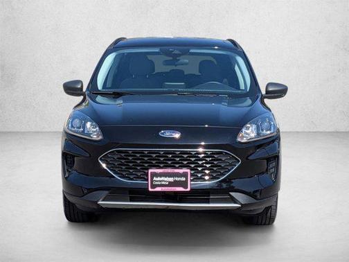 Agate Black Metallic 2022 Ford Escape SE