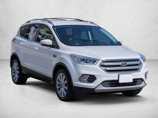 White Platinum Metallic Tri-Coat 2017 Ford Escape Titanium