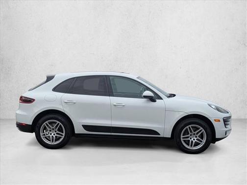 2018 Porsche Macan AWD