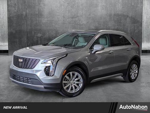 2023 Cadillac XT4 Premium Luxury
