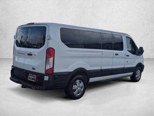 2017 Ford Transit-350 XLT