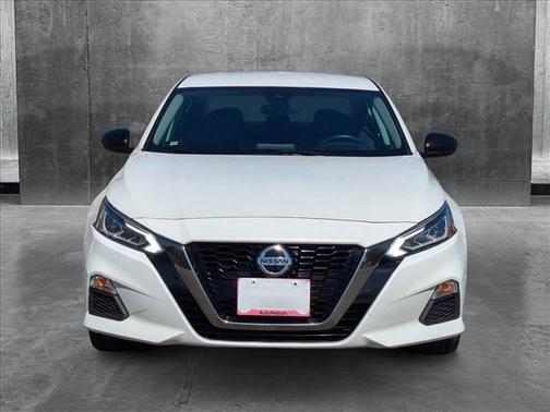 2020 Nissan Altima SR FWD
