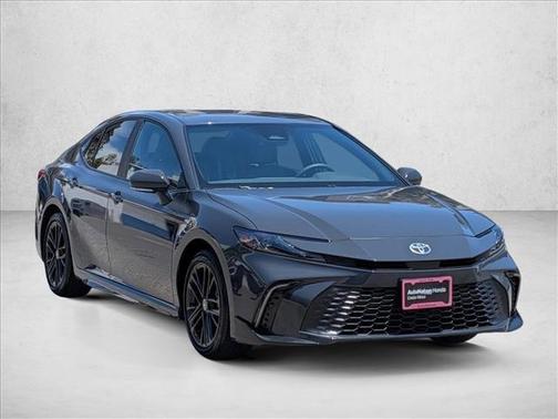 Underground 2025 Toyota Camry SE