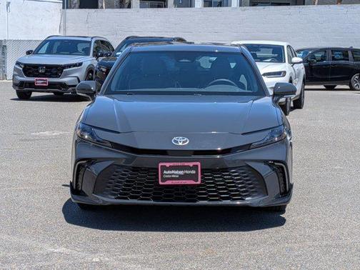 Underground 2025 Toyota Camry SE