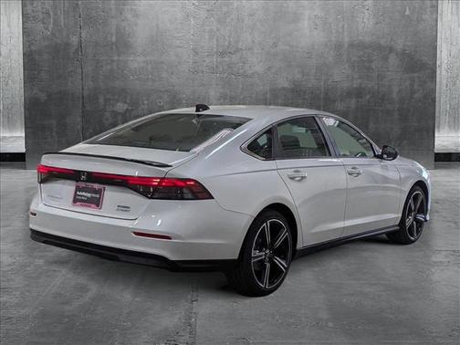 2025 Honda Accord Hybrid Base