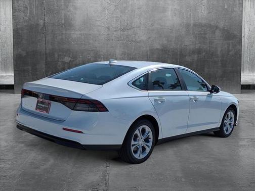 2025 Honda Accord LX 1.5T