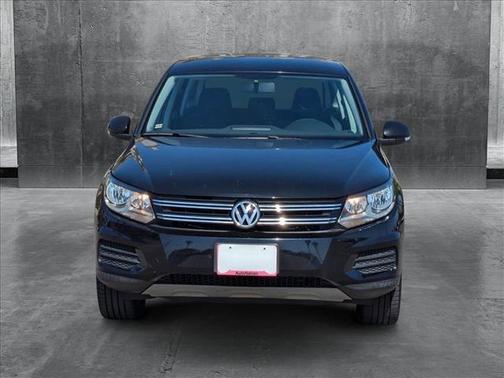 2017 Volkswagen Tiguan Limited 2.0T