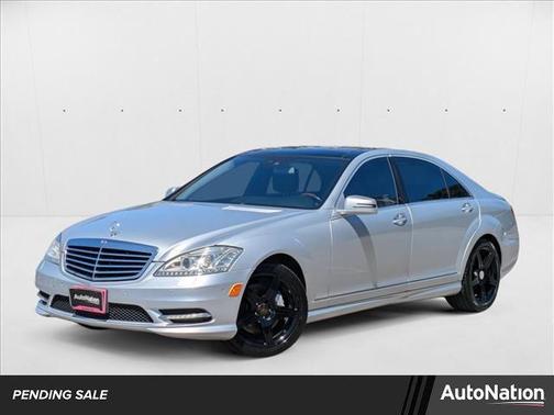 2010 Mercedes-Benz S-Class S 550