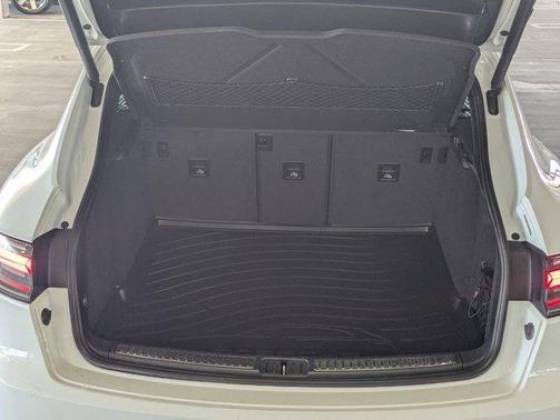 2019 Porsche Macan AWD