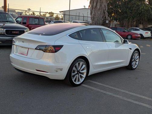 2017 Tesla Model 3 Long Range