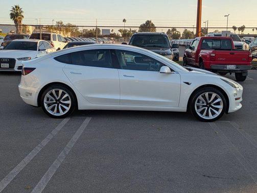 2017 Tesla Model 3 Long Range