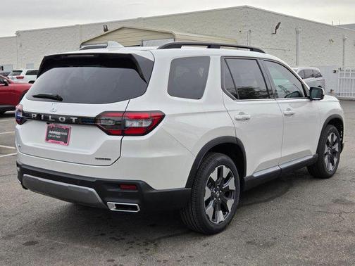 2026 Honda Pilot Touring 8-Passenger