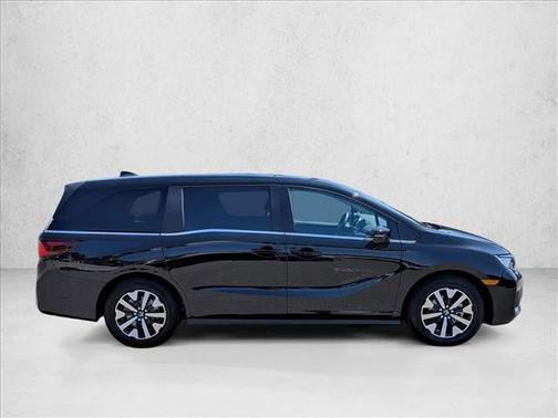 Crystal Black Pearl 2026 Honda Odyssey EX-L