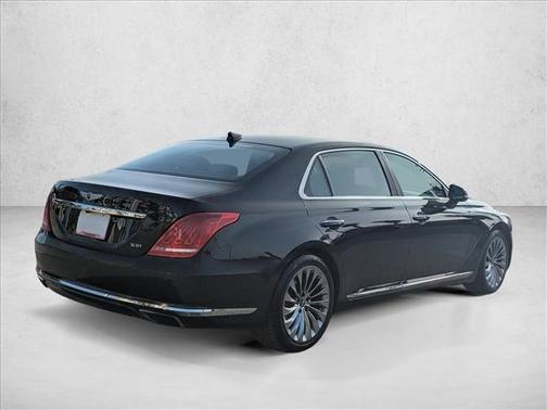 2017 Genesis G90 Premium