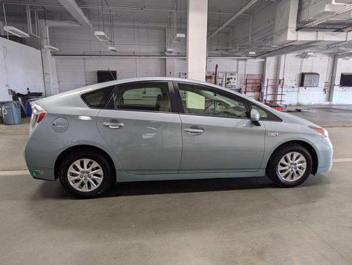 2015 Toyota Prius Plug-in Advanced
