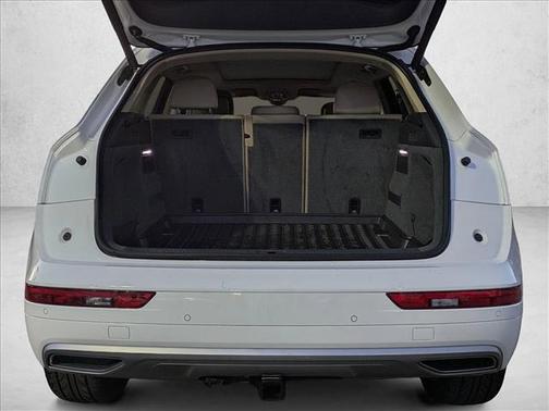 2018 Audi Q5 2.0T Premium Plus