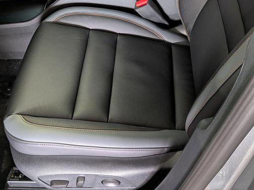 Mercury Silver Metallic 2026 Honda Prologue Touring