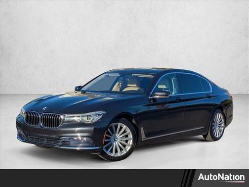 2016 BMW 740 740i