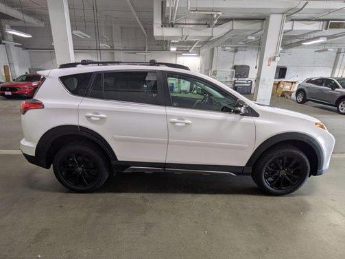 2018 Toyota RAV4 Adventure