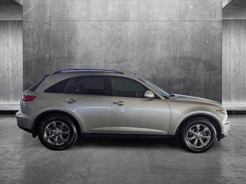 2005 INFINITI FX35 Base