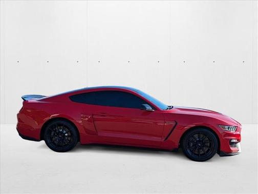 2016 Ford Shelby GT350 Base