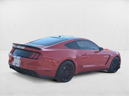 2016 Ford Shelby GT350 Base