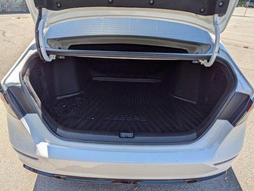 2023 Honda Accord Hybrid Base