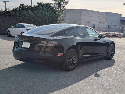 2020 Tesla Model S Long Range