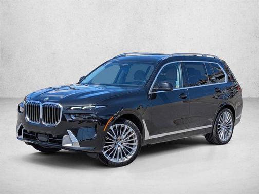 Black Sapphire Metallic 2023 BMW X7 xDrive40i