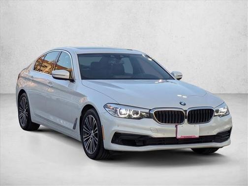 2019 BMW 540 540i